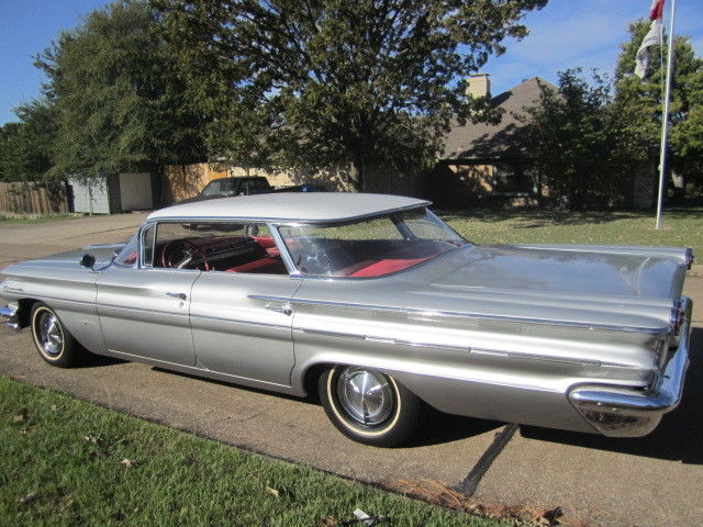 1960 Pontiac Bonneville - photo 11