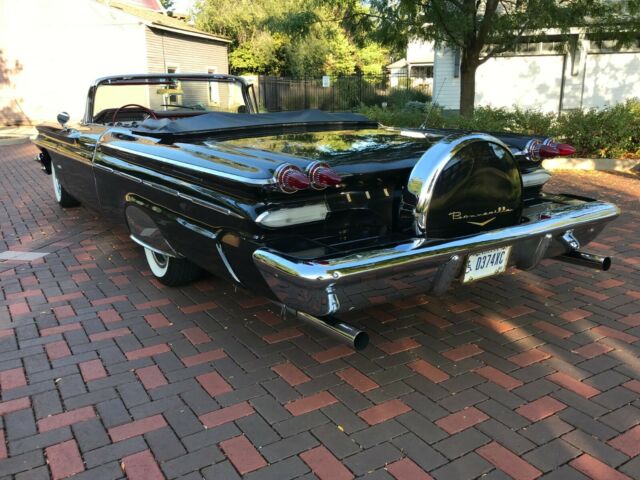 1960 Pontiac Bonneville - photo 11