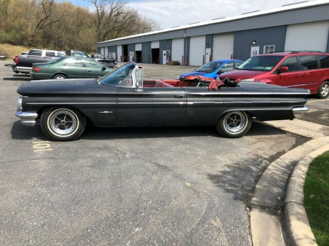 1960 Pontiac Bonneville - photo 3
