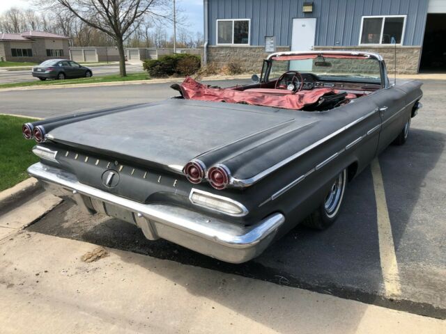 1960 Pontiac Bonneville - photo 4