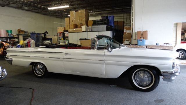 1960 PONTIAC BONNEVILLE CONVERTIBLE VERY COLLECTIBLE CLASSIC CAR ANTIQUE STATUS 1960 Pontiac Bonneville 90% RESTORED