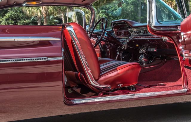 1960 Pontiac Bonneville - photo 4