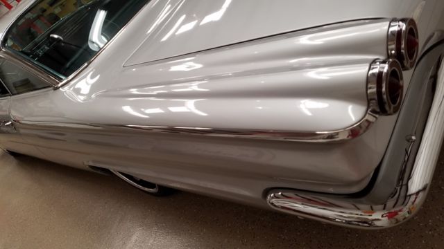1960 Pontiac Bonneville - photo 8