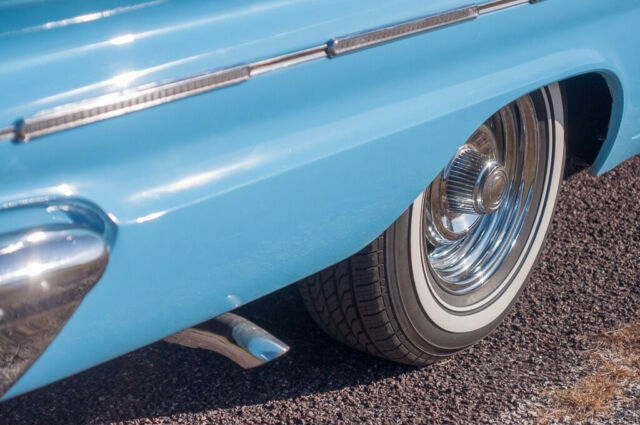 1960 Pontiac Bonneville Bonneville Superior Custom Ambulance - photo 12