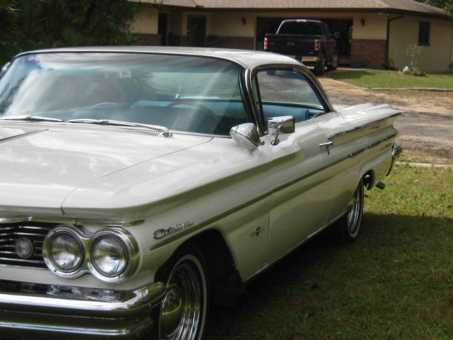 1960 Pontiac Catalina Catalina with some Bonneville trim - photo 2