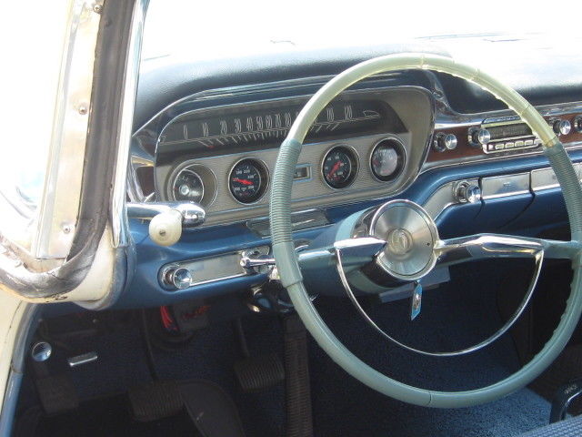 1960 Pontiac Catalina Catalina with some Bonneville trim - photo 7