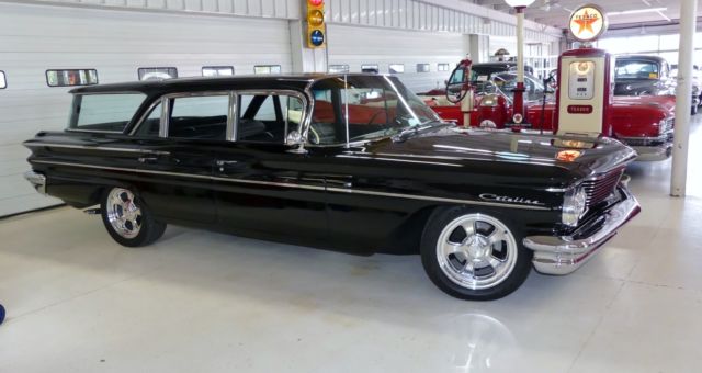 1960 Pontiac Catalina Safari - photo 2
