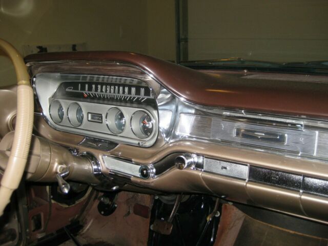 1960 Pontiac Ventura - photo 10