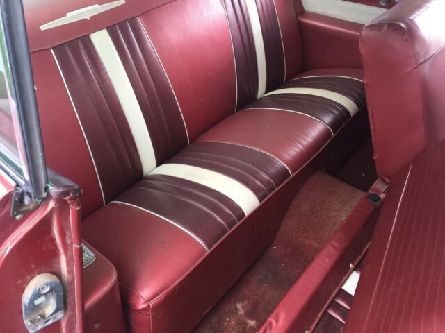 1960 Pontiac Ventura 2 Door Hardtop - photo 6