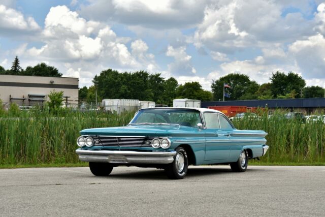 1960 Pontiac Ventura Coupe -- - photo 2