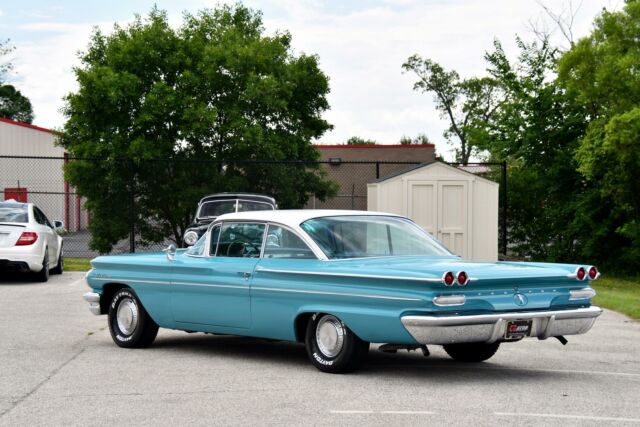 1960 Pontiac Ventura Coupe -- - photo 8