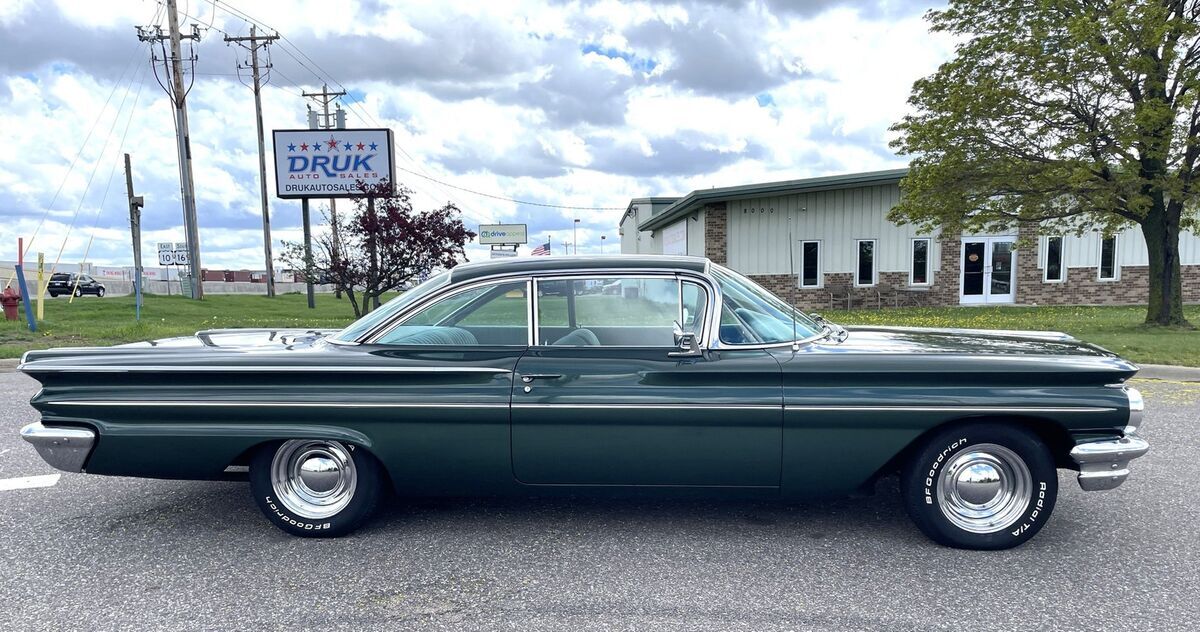 1960 Pontiac Ventura - photo 3