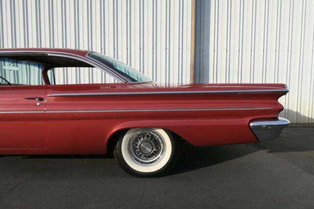 1960 Pontiac Ventura Tri-Power Restored to Show Quality PRICE REDUCED! 1960 Pontiac Ventura