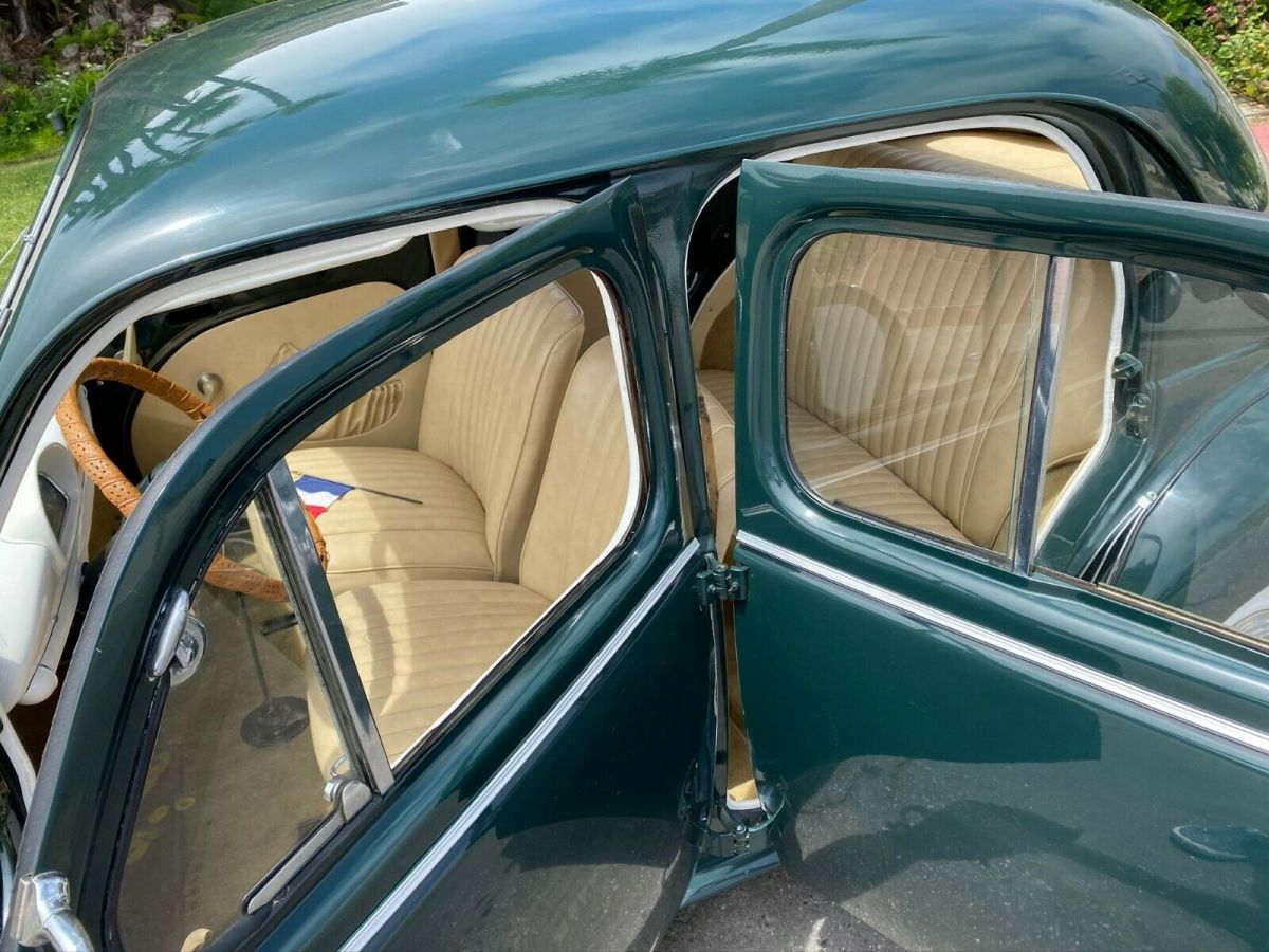 1960 Renault 4CV - photo 10