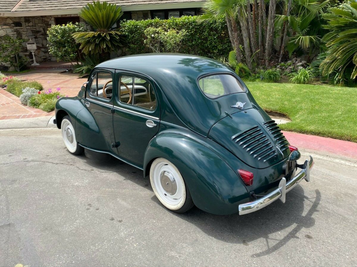 1960 Renault 4CV - photo 8