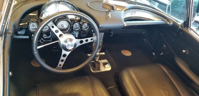 1960 Chevrolet Corvette - photo 5