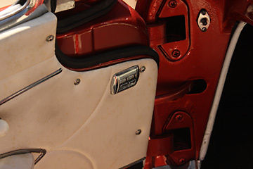 1960 Chevrolet Corvette 2-Door Convertible Coupe - photo 12