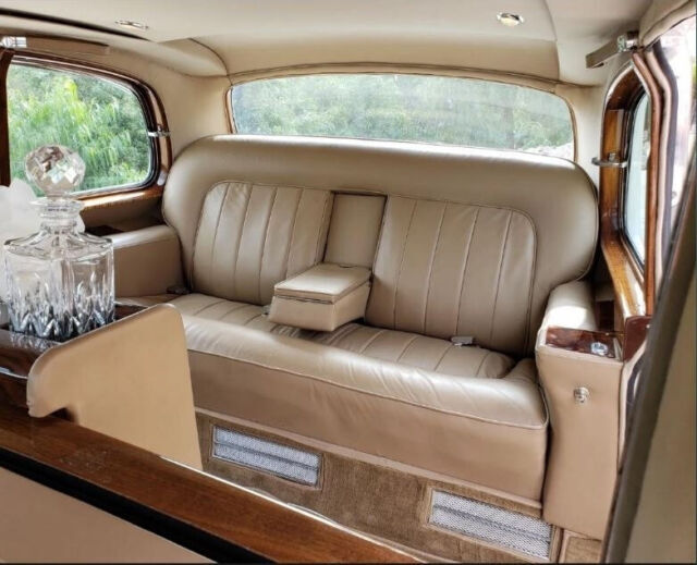 1960 Rolls-Royce Phantom - photo 9