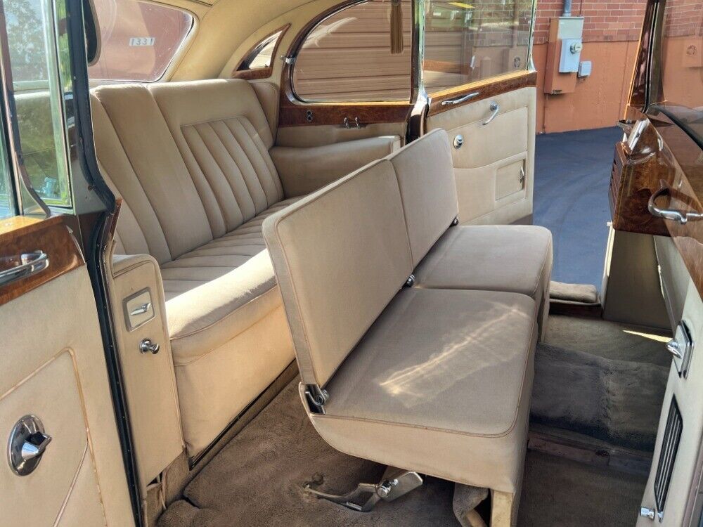 1960 Rolls-Royce Phantom V Limousine - photo 6