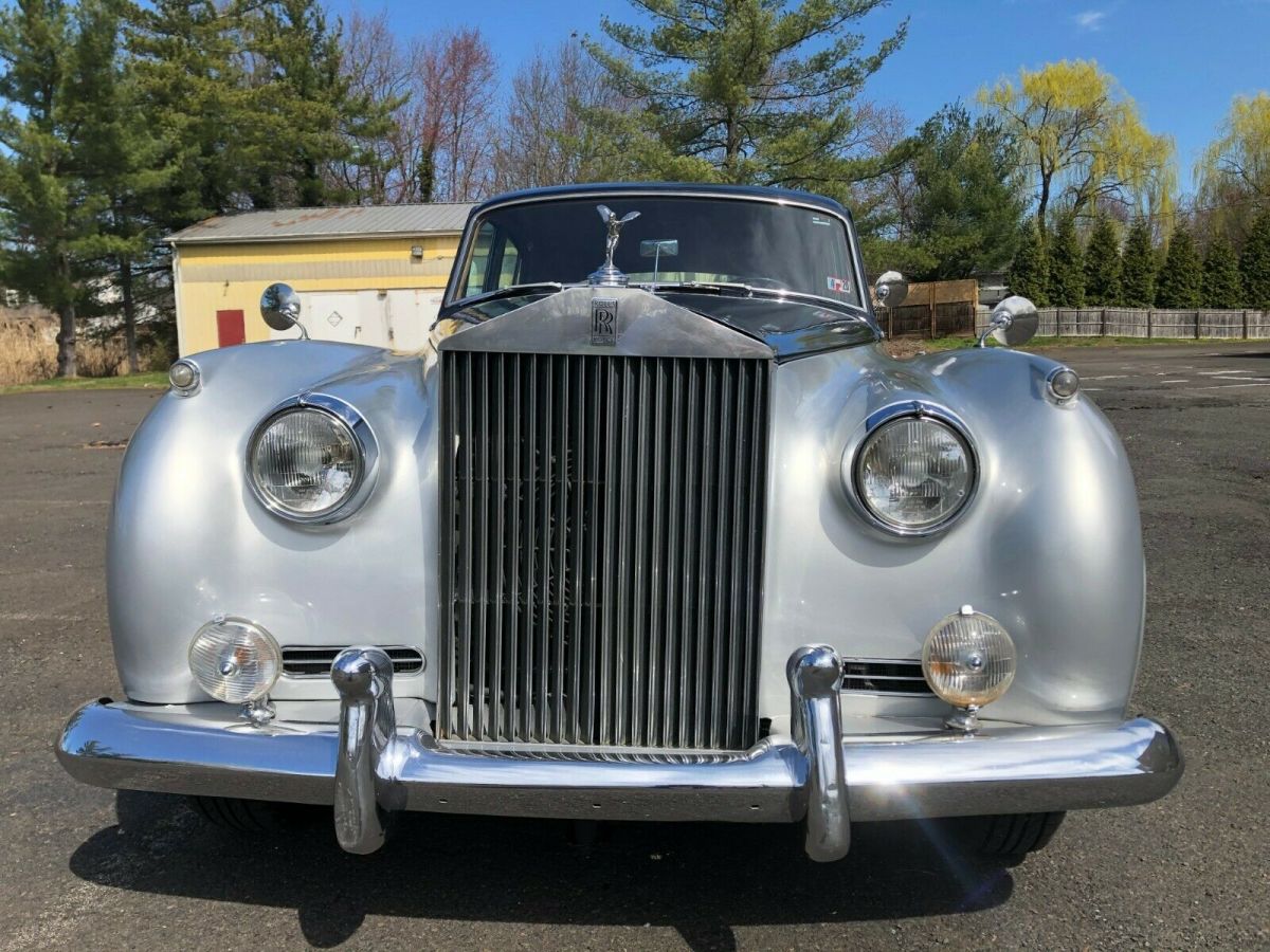 1960 Rolls-Royce Silver Shadow SEDEN - photo 3
