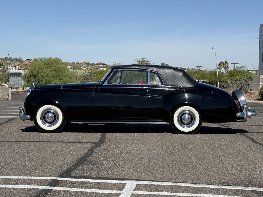1960 Rolls-Royce Silver Cloud II HJ Mulliner Drophead Coupe - photo 9