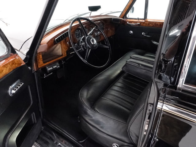 1960 Rolls-Royce Silver Cloud II Saloon - photo 7