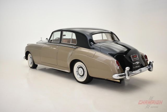 1960 Rolls-Royce Silvercloud Cloud II Chassis Sedan - photo 5