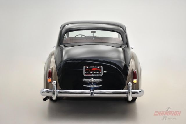 1960 Rolls-Royce Silvercloud Cloud II Chassis Sedan - photo 6