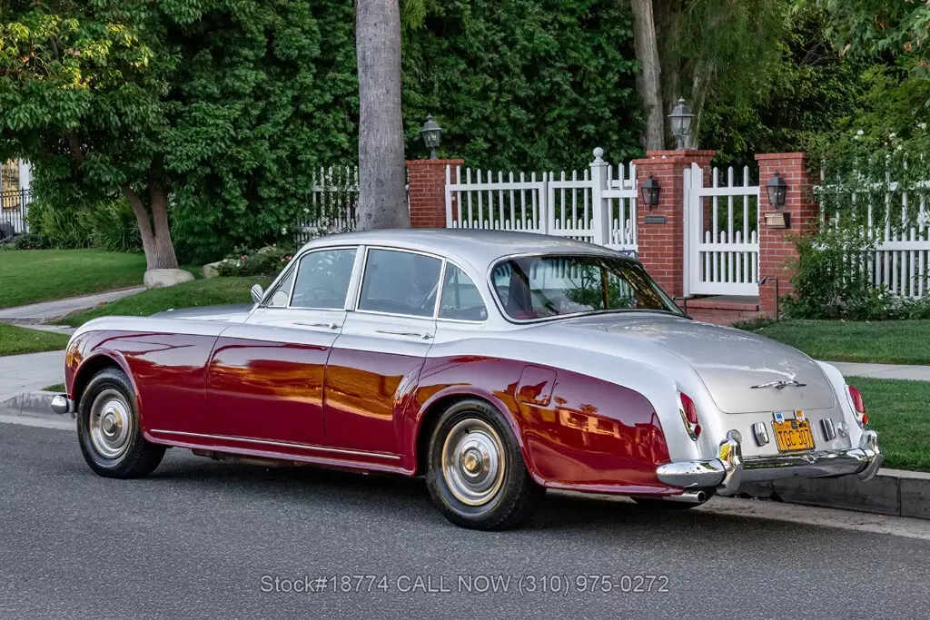 1960 Bentley S2 Continental Sport Saloon Left-Hand-Drive - photo 11