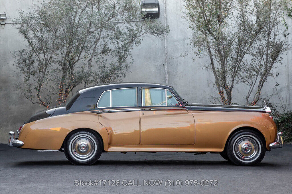 1960 Rolls-Royce Silver Cloud II Saloon - photo 4