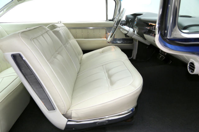 1960 Cadillac Eldorado Seville Tri-power - photo 13