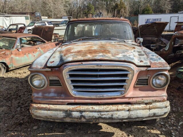 1960 Studebaker Champ Flatbed pickup - photo 3