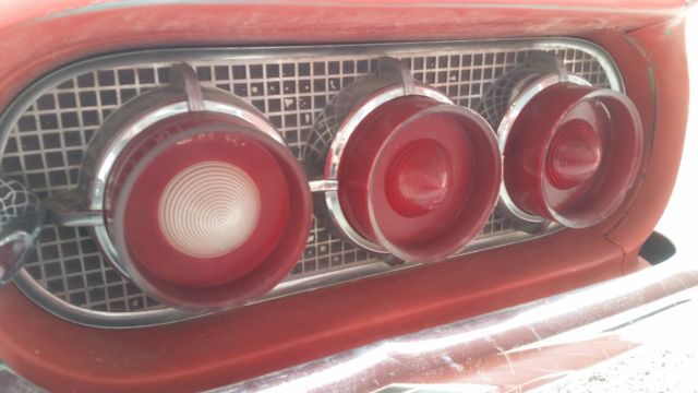 1960 Ford Thunderbird Red - photo 10