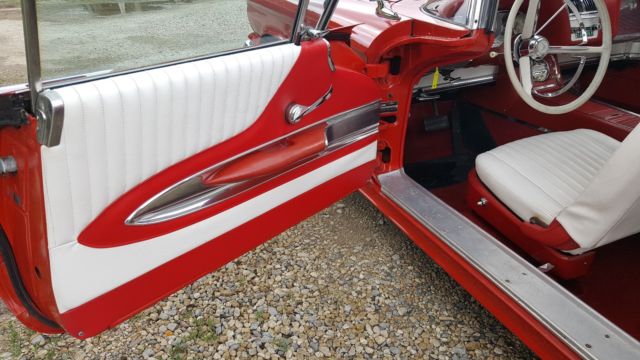 1960 Ford Thunderbird - photo 9