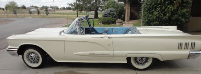 1960 thundrebird convertable 1960 Ford Thunderbird