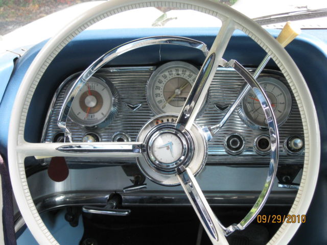 1960 Ford Thunderbird - photo 6