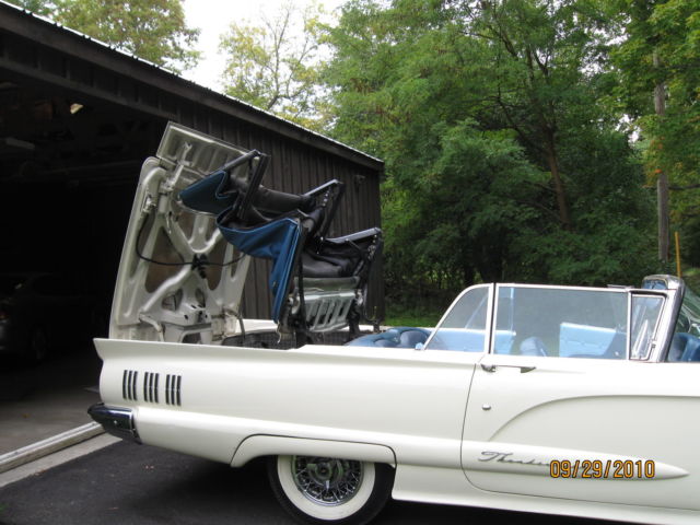 1960 Ford Thunderbird - photo 7