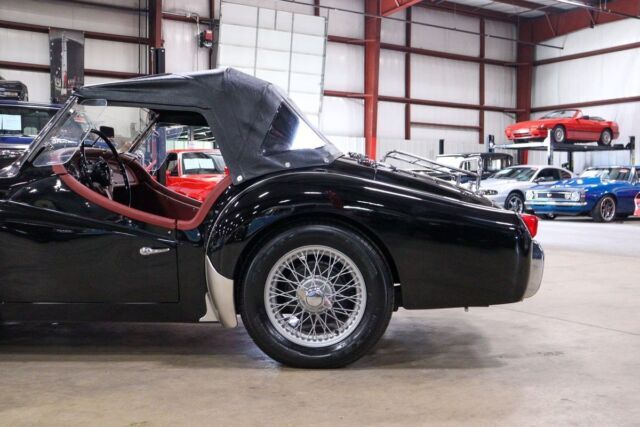 1960 Triumph TR3 Convertible - photo 12