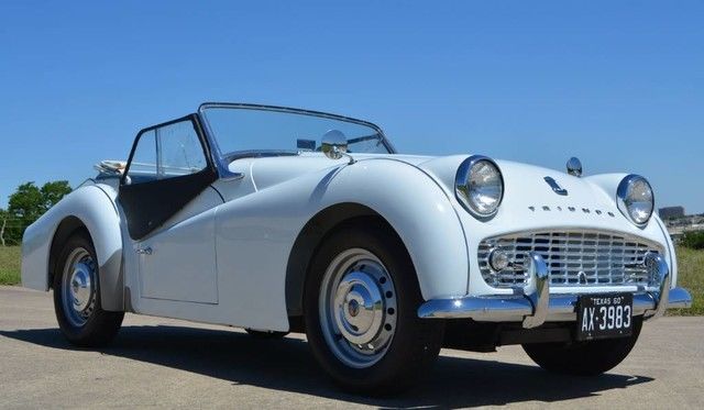 1960 Triumph TR3 Convertible - photo 3