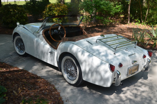 1960 Triumph TR3 Roadster - photo 3