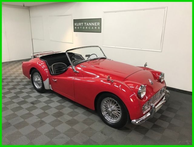 1960 TRIUMPH TR3A SPORTS ROADSTER. UPGRADED 2.2 LITER ENGINE. NICE DRIVING CAR. 1960 Triumph TR3 60-SPOKE CHROME WIRE WHEELS. 4-SPEED, FULL-SYNCROMESH