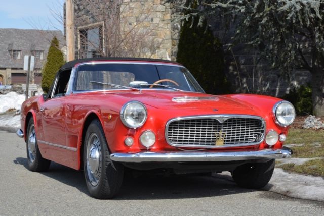 1960 Maserati 3500 Vignale Spyder - photo 2