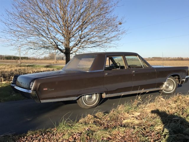 1967 Chrysler Newport 4 Door Sedan - photo 9