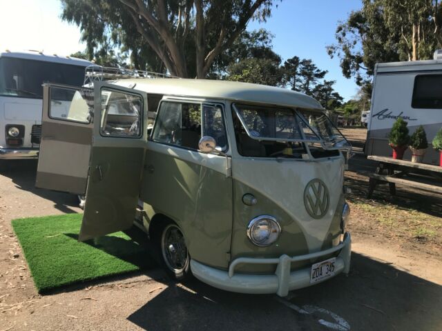 1961 Volkswagen Bus/Vanagon - photo 3