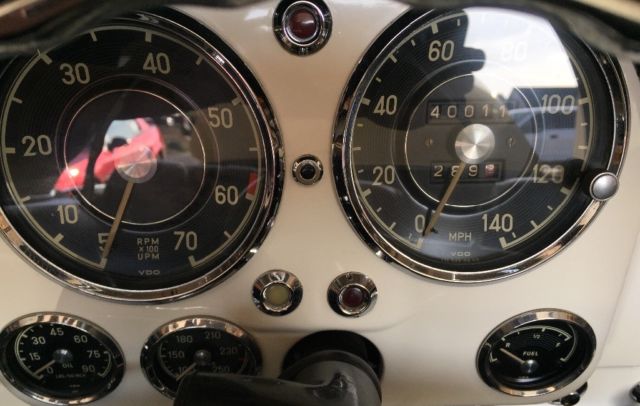 1961 Mercedes-Benz SL-Class - photo 11