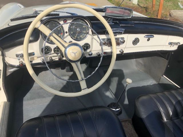 1961 Mercedes-Benz SL-Class - photo 3