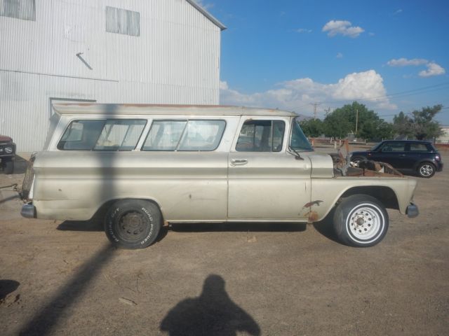 1961 Chevrolet Suburban GMC SUBURBAN - photo 6