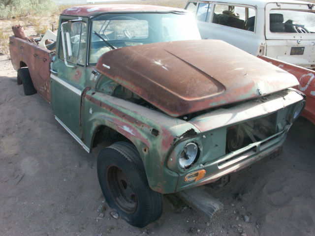 1960 International Harvester B120 - photo 3