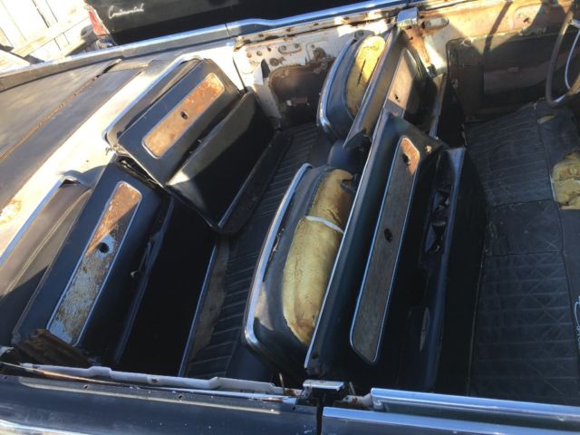 1961 Lincoln Continental - photo 6