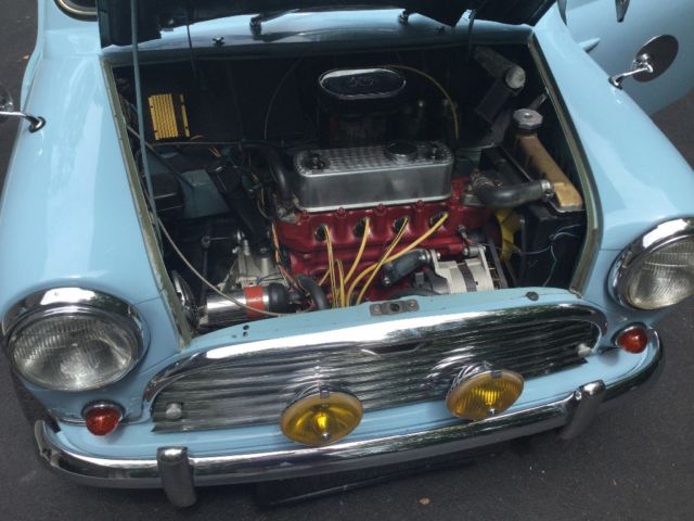 1961 Austin 2 Door Woodie Wagon